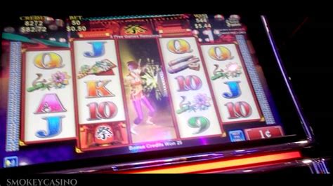 Matsuri Slot Machine .